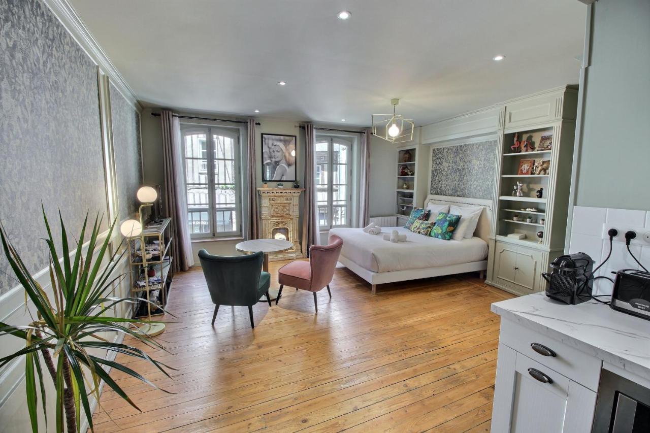 Studio Centre-ville Viviane Guest house